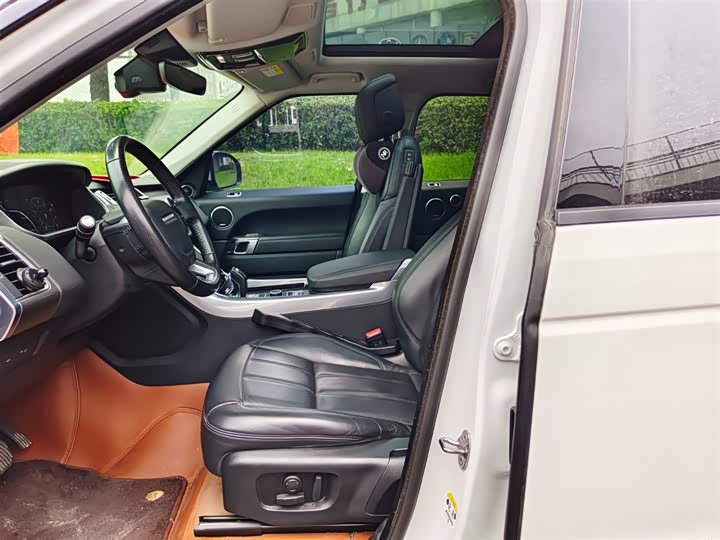 Фото 8 - Land Rover Range Rover Sport