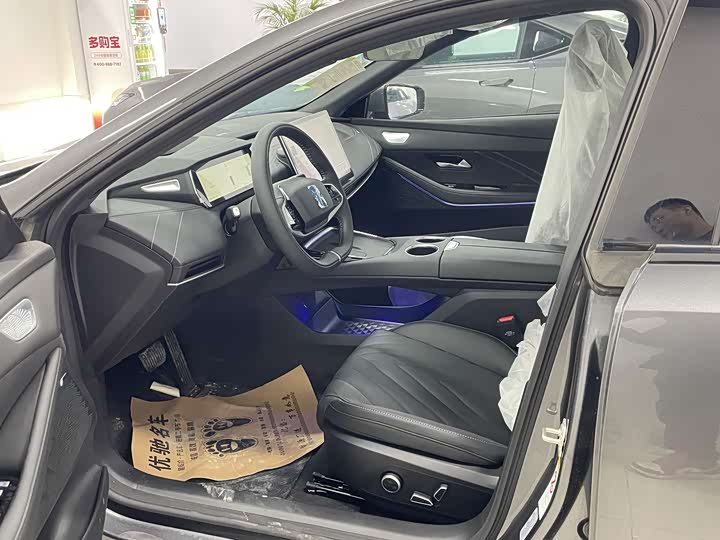 Фото 5 - Changan Deepal SL03