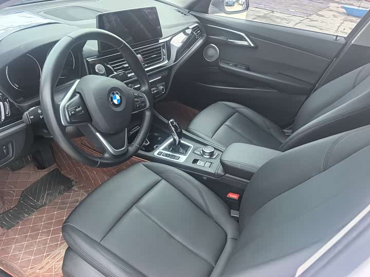 Фото 4 - BMW 1 Series