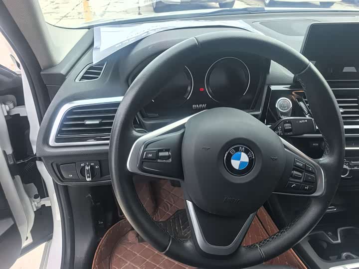 Фото 5 - BMW 1 Series