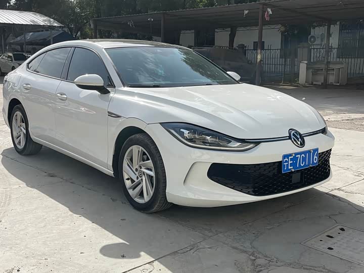 Фото 3 - Volkswagen Lamando L