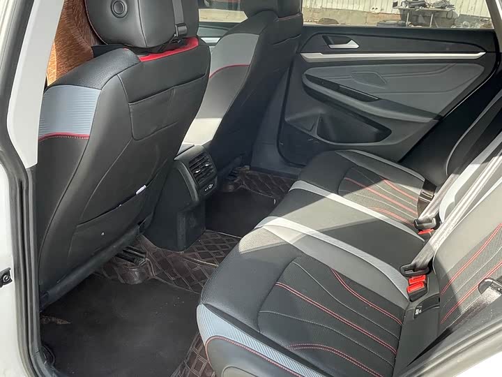 Фото 5 - Volkswagen Lamando L