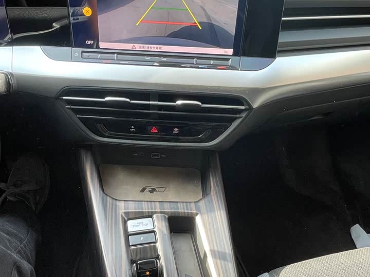 Фото 8 - Volkswagen Lamando L