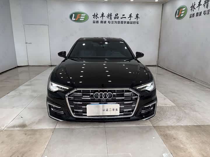 Фото 2 - Audi A6L