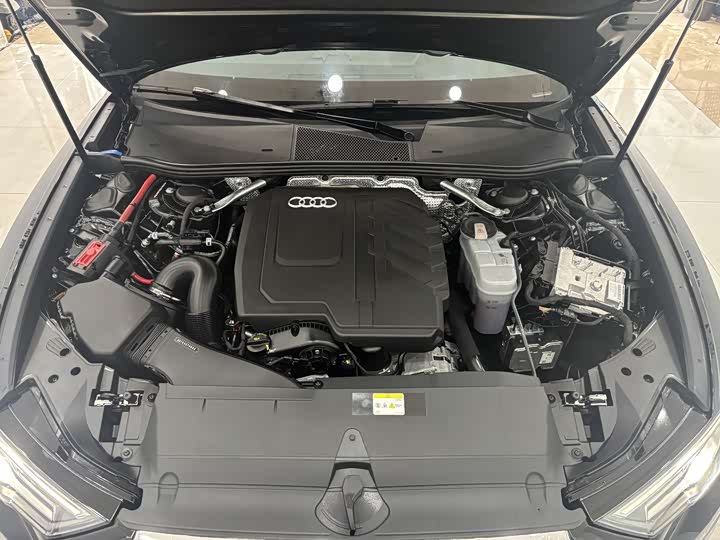 Фото 29 - Audi A6L
