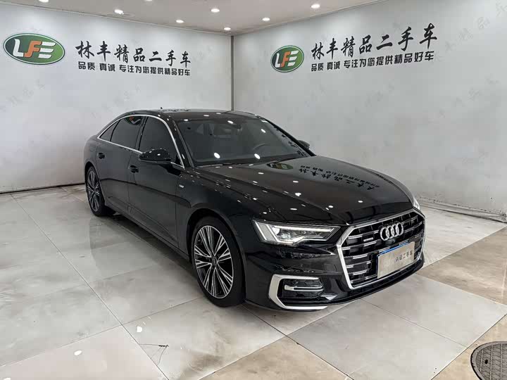 Фото 3 - Audi A6L
