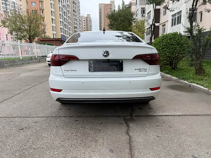 Фото 6 - Volkswagen Sagitar L