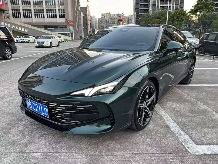 Фото 1 - MG Motor 7