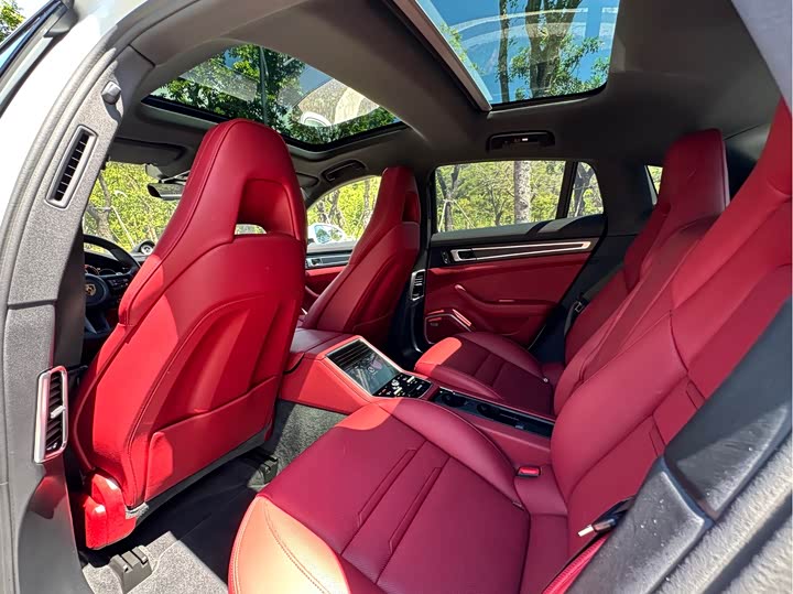 Фото 5 - Porsche Panamera Hybrid