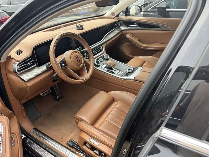 Фото 5 - Hongqi H9