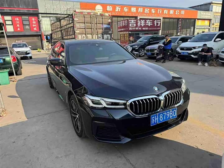 Фото 1 - BMW 5 Series