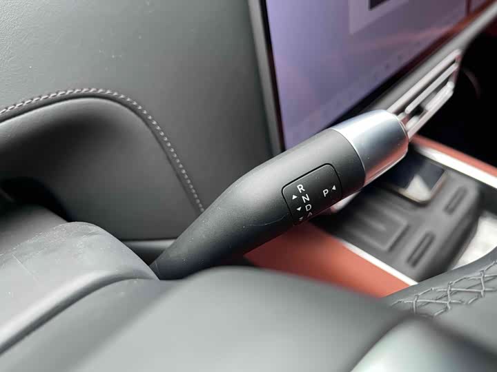 Фото 17 - LiXiang L6