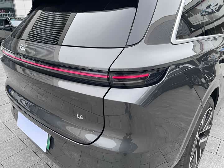 Фото 23 - LiXiang L6