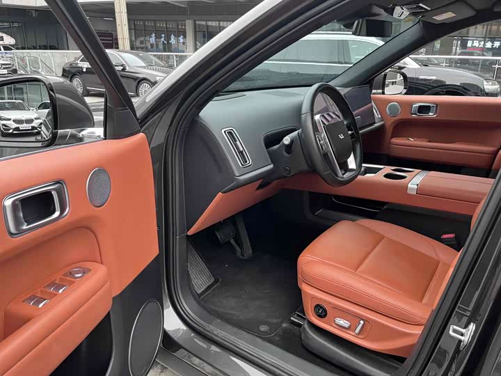 Фото 7 - LiXiang L6