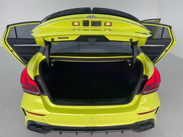 Фото 11 - MG Motor 5 Scorpio