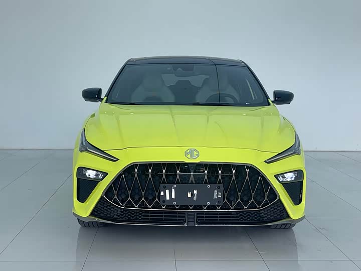 Фото 2 - MG Motor 5 Scorpio