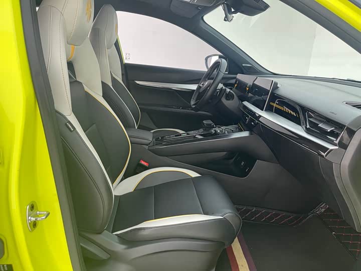 Фото 8 - MG Motor 5 Scorpio