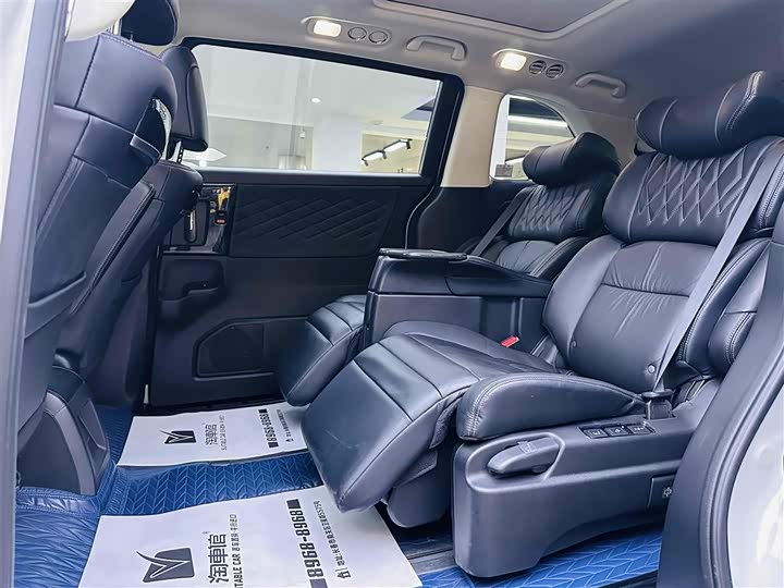 Фото 13 - Honda Elysion