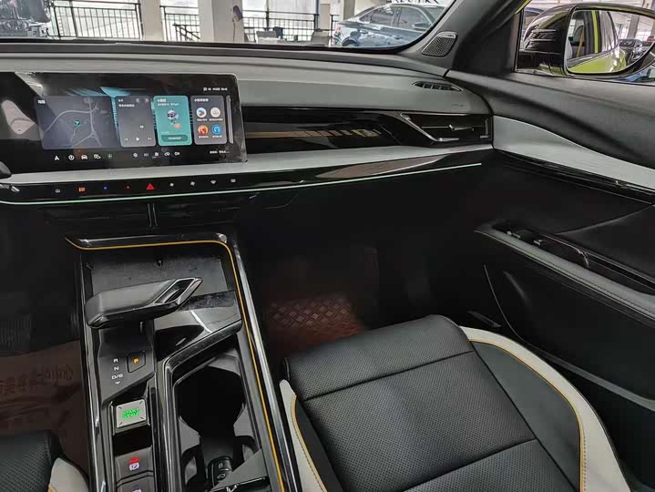 Фото 8 - MG Motor 5 Scorpio