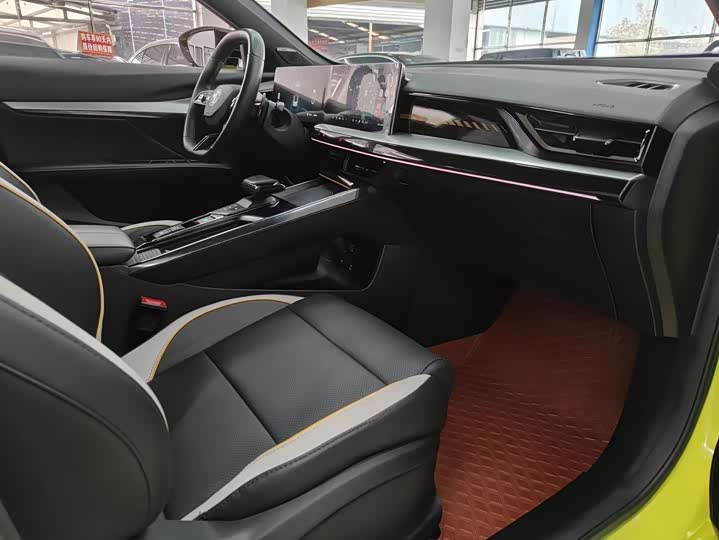 Фото 9 - MG Motor 5 Scorpio