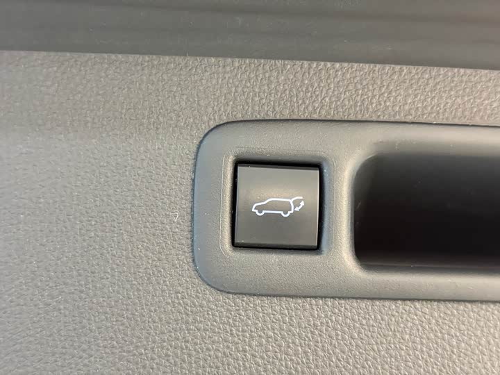 Фото 20 - Toyota Highlander