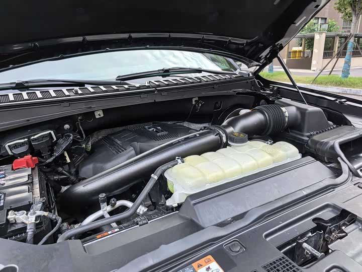 Фото 10 - Lincoln Navigator