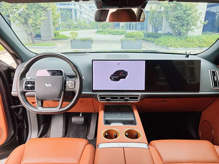 Фото 13 - LiXiang L7