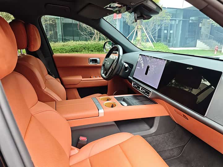 Фото 9 - LiXiang L7