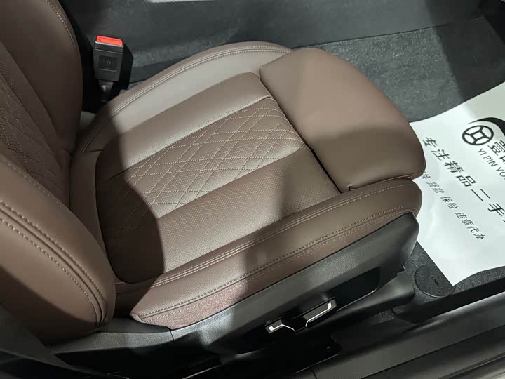 Фото 15 - BMW 3 Series