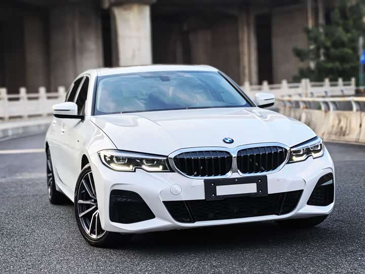 Фото 1 - BMW 3 Series