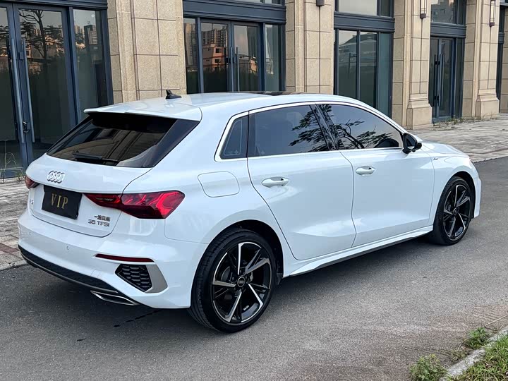 Фото 4 - Audi A3