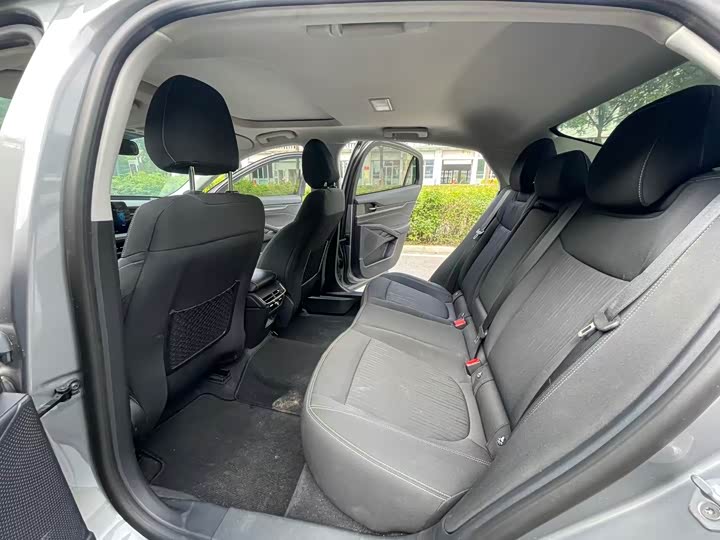 Фото 9 - Ford Mondeo