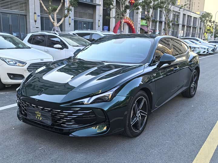 Фото 1 - MG Motor 7