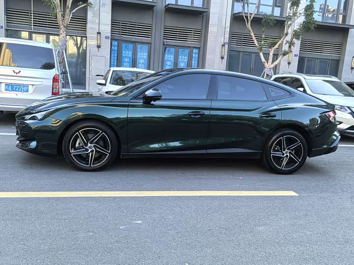 Фото 4 - MG Motor 7