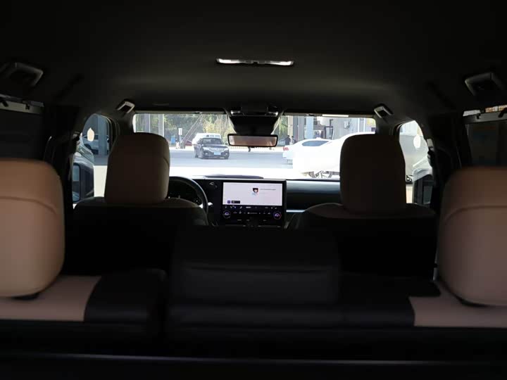 Фото 20 - Lexus GX