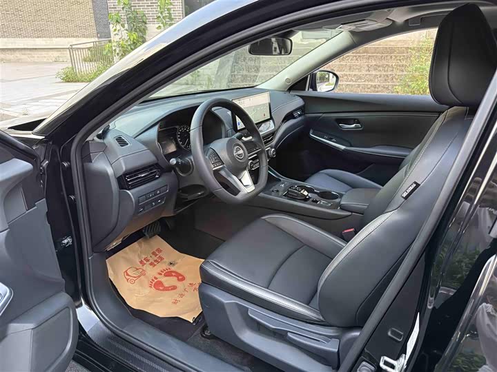 Фото 5 - Nissan Sylphy