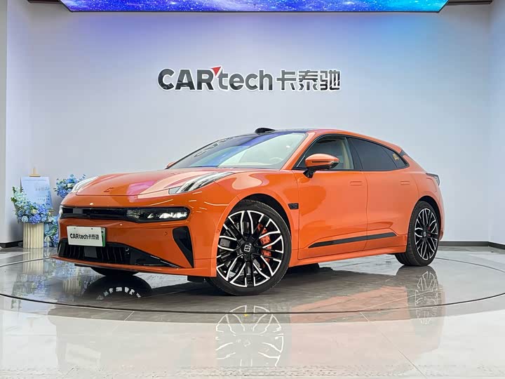 Фото 1 - Zeekr 001