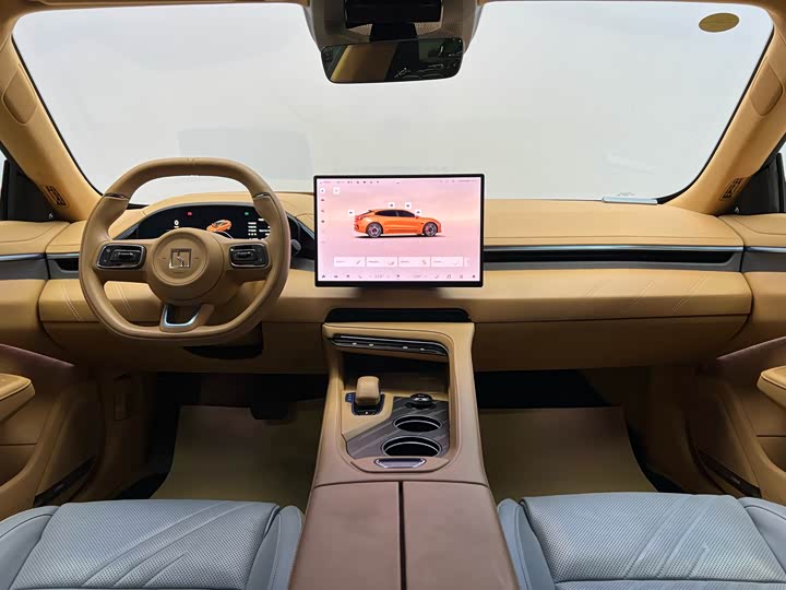 Фото 16 - Zeekr 001