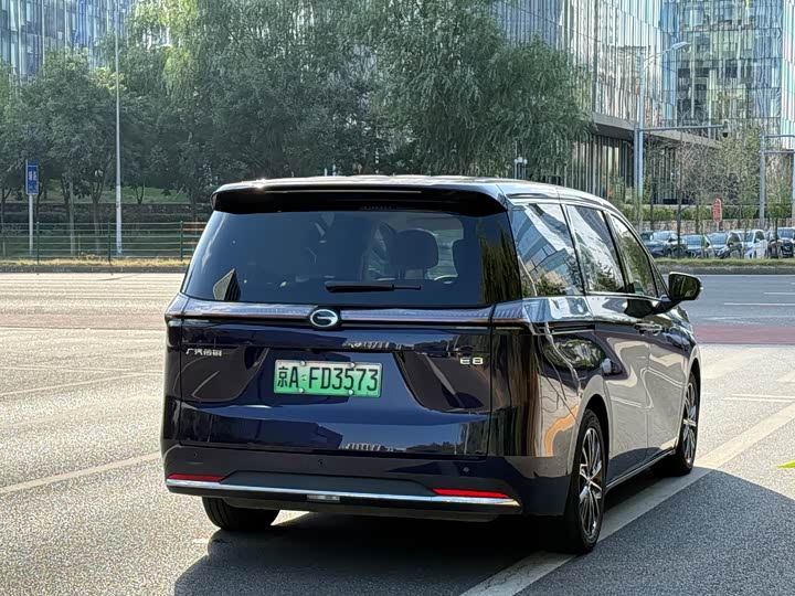 Фото 5 - GAC Trumpchi E8