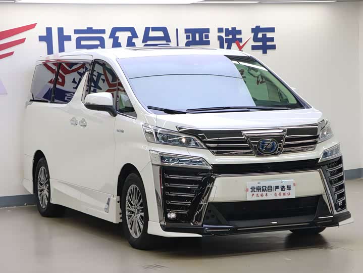 Фото 2 - Toyota Vellfire