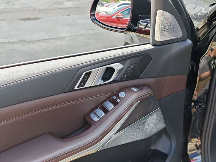 Фото 13 - BMW X5