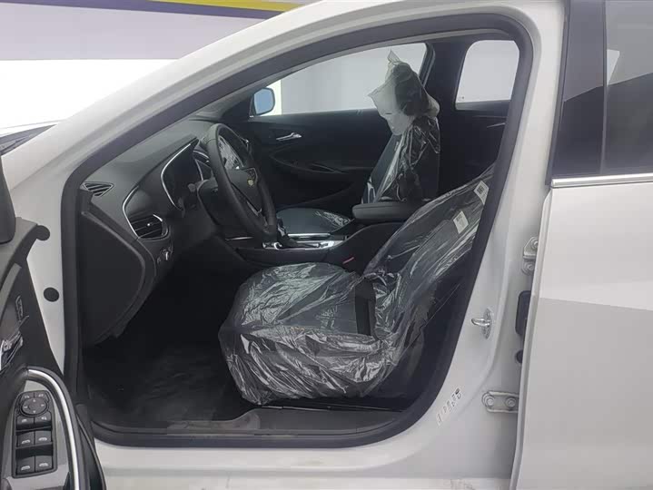 Фото 9 - Chevrolet Malibu XL