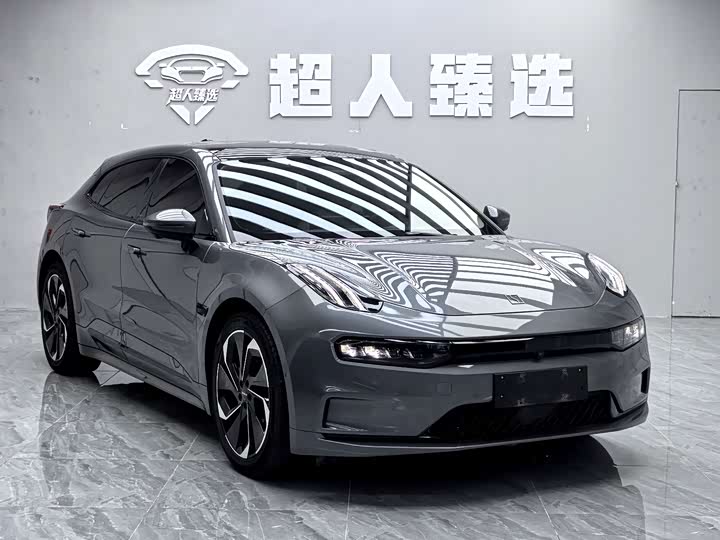 Фото 3 - Zeekr 001