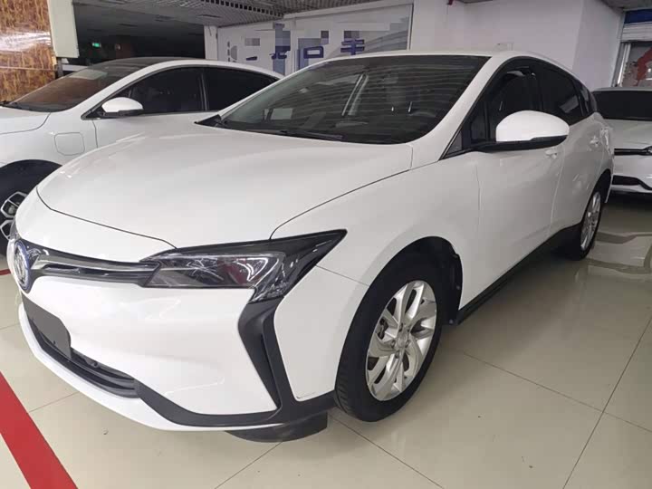 Фото 1 - Buick Velite 6