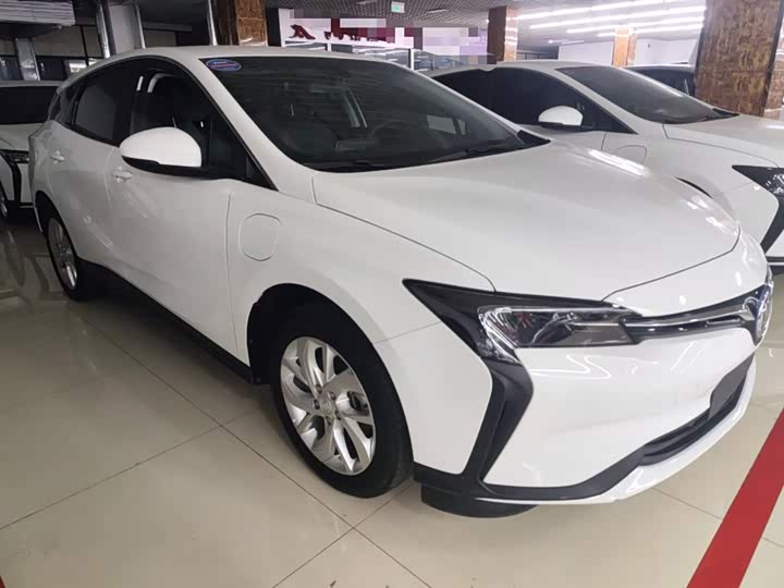 Фото 4 - Buick Velite 6