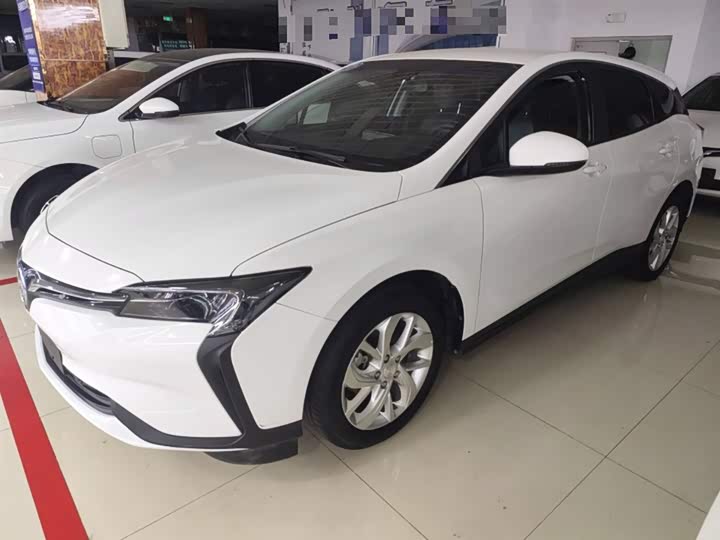 Фото 5 - Buick Velite 6