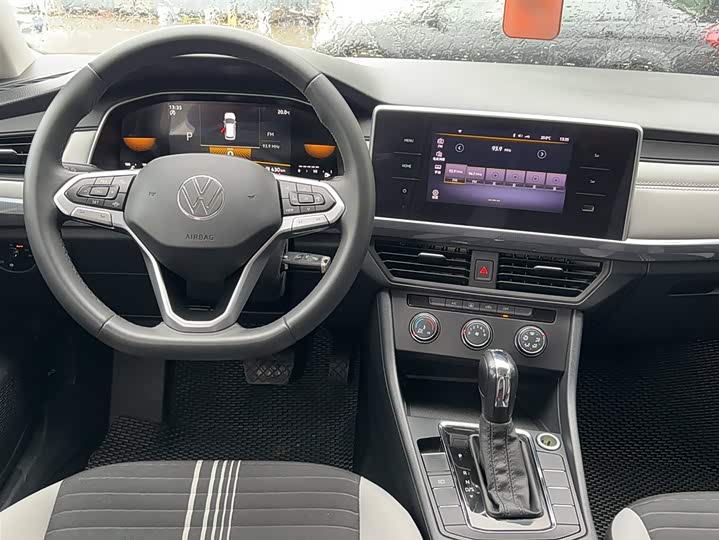 Фото 16 - Volkswagen Bora