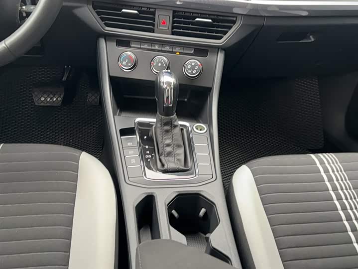 Фото 9 - Volkswagen Bora