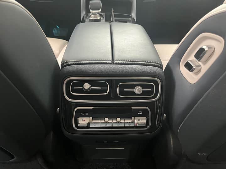 Фото 9 - BAIC Beijing BJ60