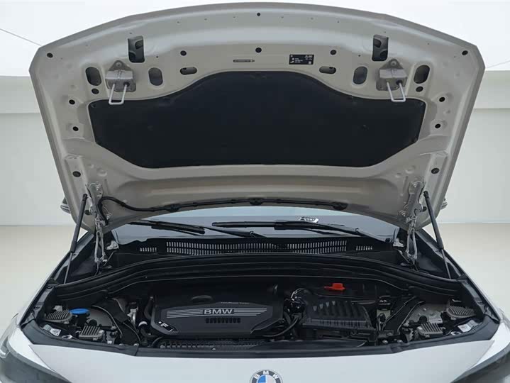 Фото 13 - BMW X2